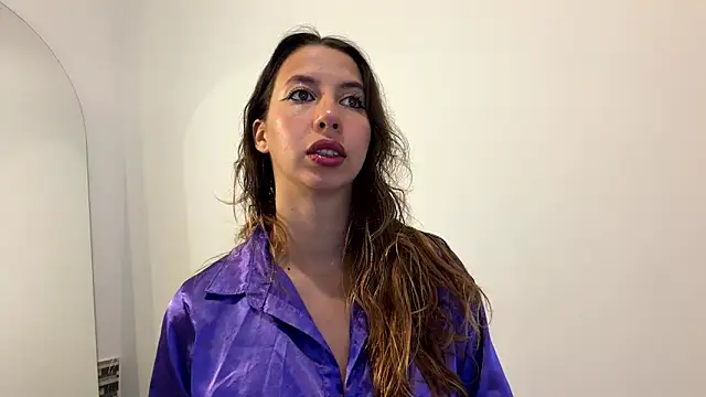 Julieta Jol online show from June 2026 01:42:02 PM