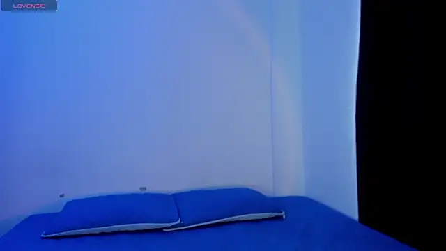 Goddest perseus  online show from May 2026 07:42:01 PM