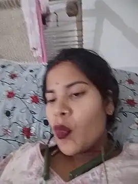 Snapshot of Pallavi_cute chatting on June 2026 06:20:01 PM Pallavi cute online show from June 2026 06:20:01 PM