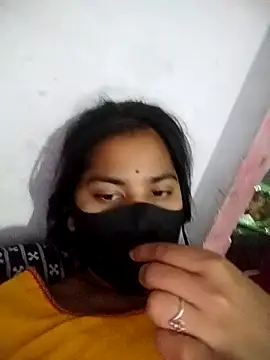 Pallavi cute online show from April 2026 09:36:02 AM