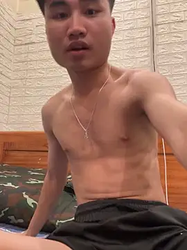 Hoanganhdayroii online show from May 2026 03:04:01 PM