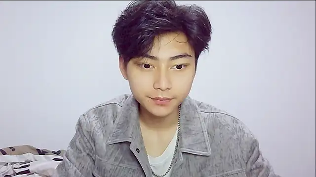 XX-XIUXIU online show from April 2026 01:01:02 PM