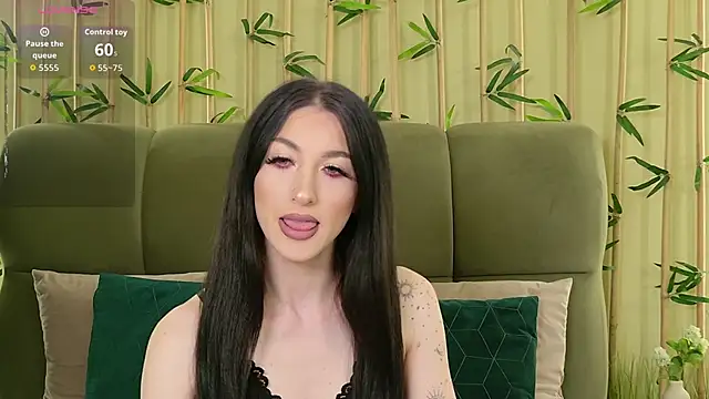 EllieJules online show from April 2026 03:54:02 AM