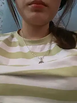 -Eidieea- online show from April 2026 04:52:01 AM