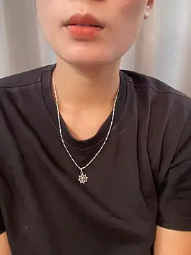 -Eidieea- online show from June 2026 12:33:01 AM