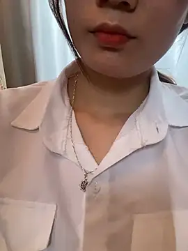 -Eidieea- online show from April 2026 02:37:02 AM