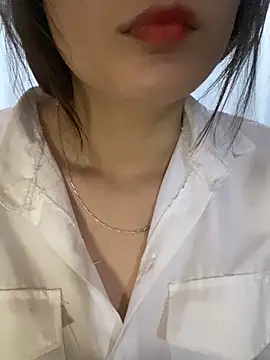 -Eidieea- online show from April 2026 01:01:02 AM