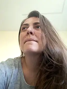 Arya Malone online show from April 2026 12:19:02 PM