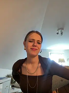 SophiaWestend online show from March 2026 09:40:02 AM