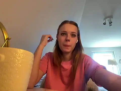 SophiaWestend online show from April 2026 12:34:01 PM