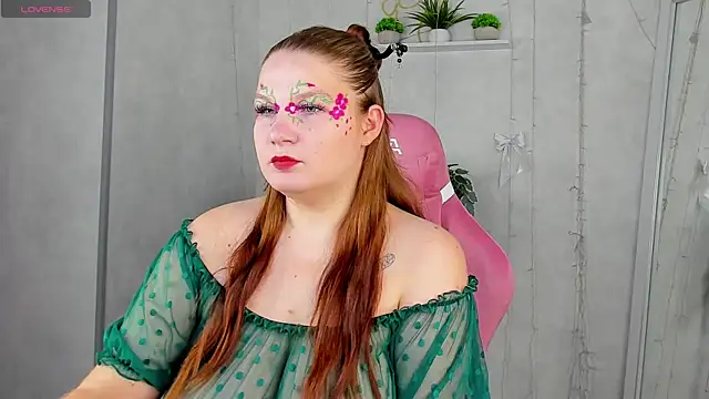 Snapshot of Virginia_Robinson chatting on June 2026 09:06:02 AM Virginia Robinson online show from June 2026 09:06:02 AM