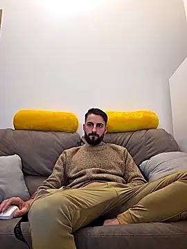 AmicisegretiITA online show from March 2026 09:25:01 PM
