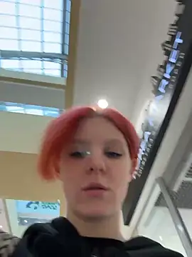 NinaParri online show from May 2026 03:43:02 AM