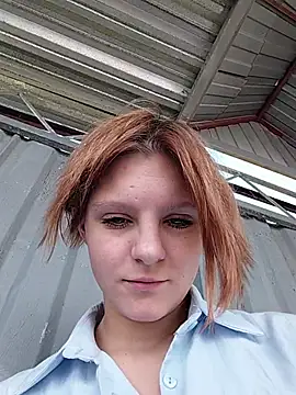 Snapshot of NinaParri chatting on July 2026 05:38:01 AM NinaParri online show from July 2026 05:38:01 AM