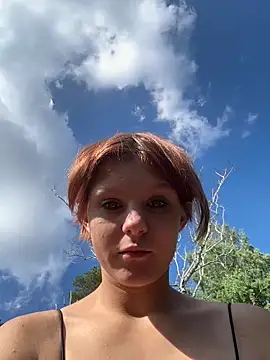 Snapshot of NinaParri chatting on July 2026 10:21:02 AM NinaParri online show from July 2026 10:21:02 AM