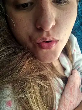 rafaella stefano online show from April 2026 12:51:01 PM