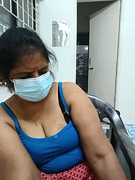 Snapshot of tamil_manjalmaami chatting on June 2026 03:51:02 PM tamil manjalmaami online show from June 2026 03:51:02 PM
