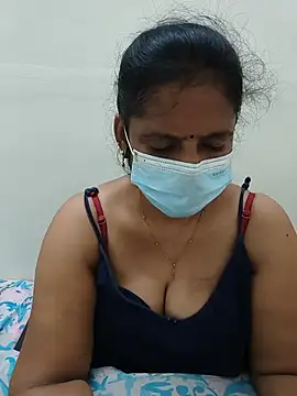 Snapshot of tamil_manjalmaami chatting on July 2026 05:12:01 PM tamil manjalmaami online show from July 2026 05:12:01 PM