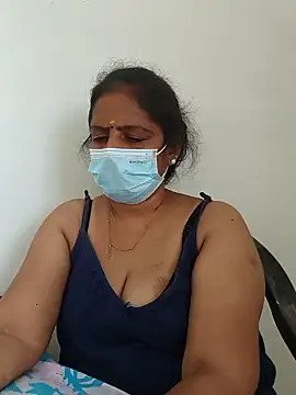 Snapshot of tamil_manjalmaami chatting on July 2026 04:52:01 AM tamil manjalmaami online show from July 2026 04:52:01 AM