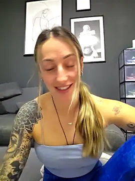 NicoleKaiser online show from March 2026 07:12:02 PM