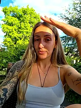 NicoleKaiser online show from May 2026 04:37:01 PM