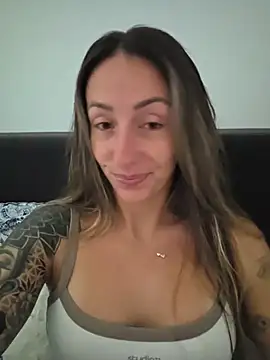 Snapshot of NicoleKaiser chatting on July 2026 06:42:02 AM NicoleKaiser online show from July 2026 06:42:02 AM