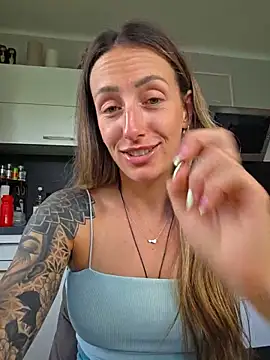 NicoleKaiser online show from June 2026 10:37:01 AM
