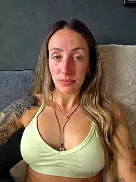 NicoleKaiser online show from May 2026 08:07:02 AM