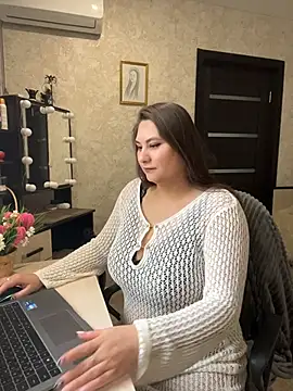 AgathaMyers online show from April 2026 10:17:01 AM