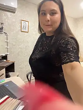 AgathaMyers online show from March 2026 03:33:01 PM