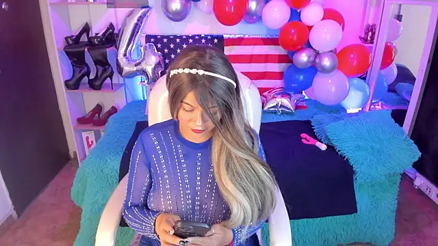 Snapshot of Scarlette_Cooper_ chatting on July 2026 04:19:01 AM Scarlette Cooper online show from July 2026 04:19:01 AM