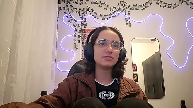 SanjuanaEytchison online show from April 2026 09:57:02 AM