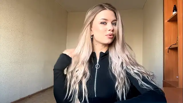 DeettaTolly online show from April 2026 07:37:01 AM