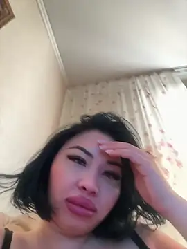 LaaadyDaaamn online show from May 2026 03:22:02 PM