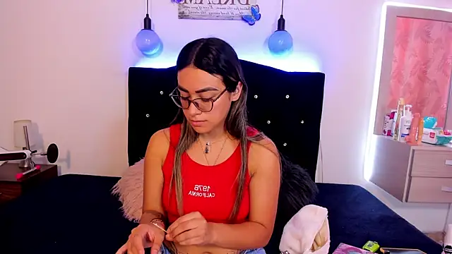 Snapshot of Sia_messy chatting on March 2026 02:10:01 PM Sia messy online show from March 2026 02:10:01 PM