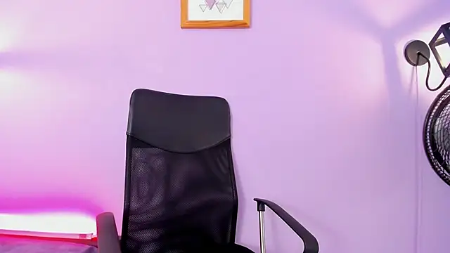 milliesummer online show from April 2026 12:32:02 PM