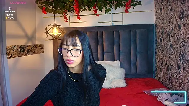 BONIE WILLS online show from March 2026 12:07:02 PM