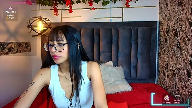 BONIE WILLS online show from March 2026 12:06:02 PM