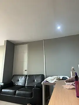 PriscilaCooper online show from April 2026 10:49:02 PM