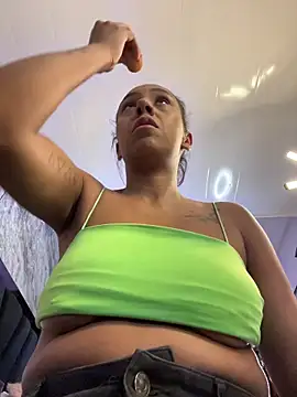 PriscilaCooper online show from April 2026 04:10:01 PM
