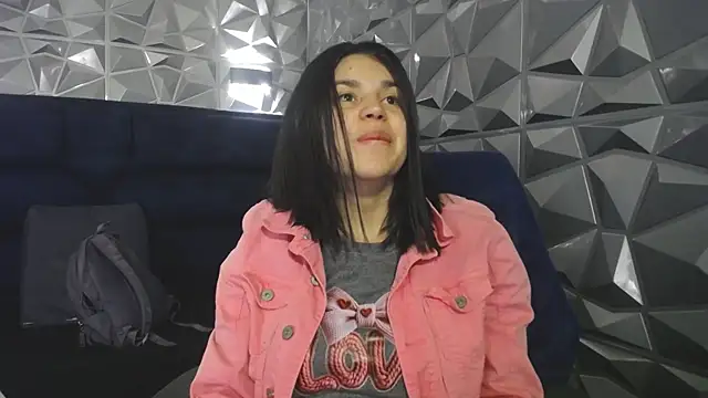 Cata black online show from May 2026 01:01:01 PM