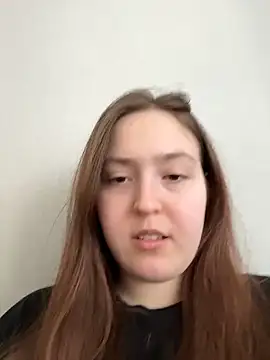 charmingggirl online show from April 2026 09:35:01 AM