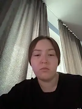 charmingggirl online show from April 2026 05:03:01 AM