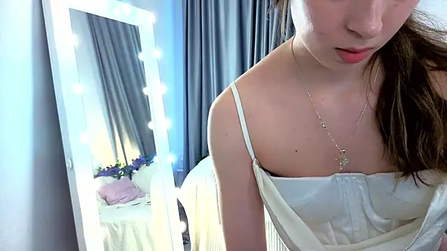 LiuYani online show from April 2026 01:35:01 PM