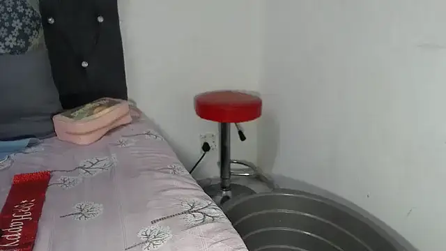 BootySoYummyX online show from May 2026 12:57:01 PM