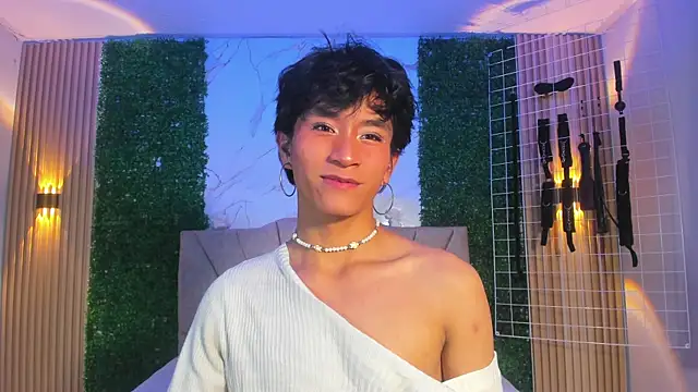 cococumps online show from July 2026 02:23:02 AM