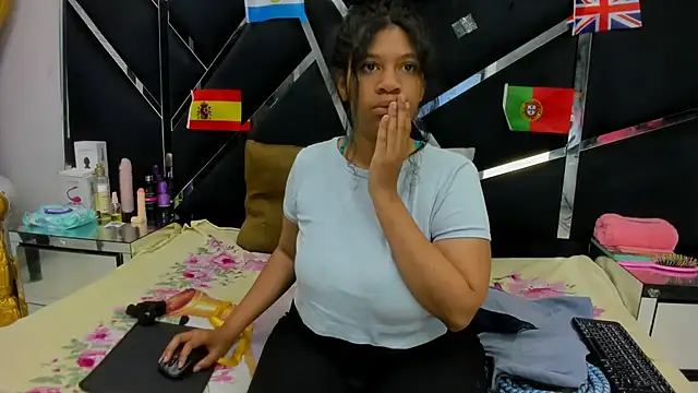 Snapshot of taty_sexxx chatting on July 2026 01:34:02 PM taty sexxx online show from July 2026 01:34:02 PM