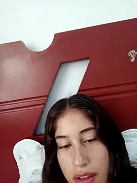 Bella Goddess  online show from April 2026 09:39:33 PM