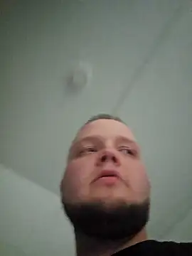 OssiBigCum online show from May 2026 07:56:01 AM