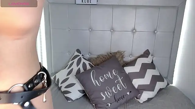 Snapshot of Kloe__watson chatting on April 2026 06:09:02 PM Kloe watson online show from April 2026 06:09:02 PM